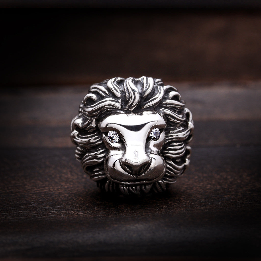 Flora Lion Bead - Deific