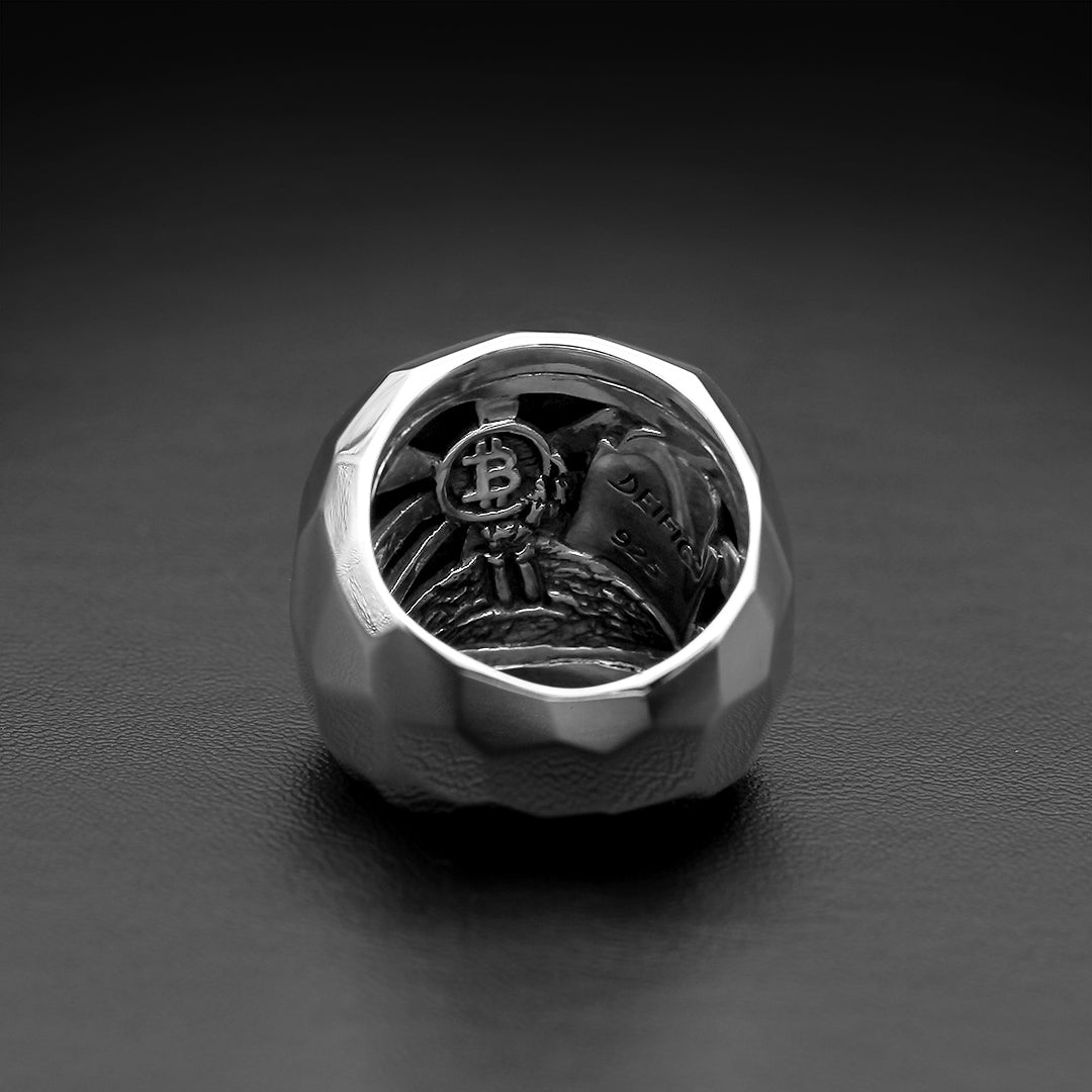 Hodl To The Grave Ring - Deific