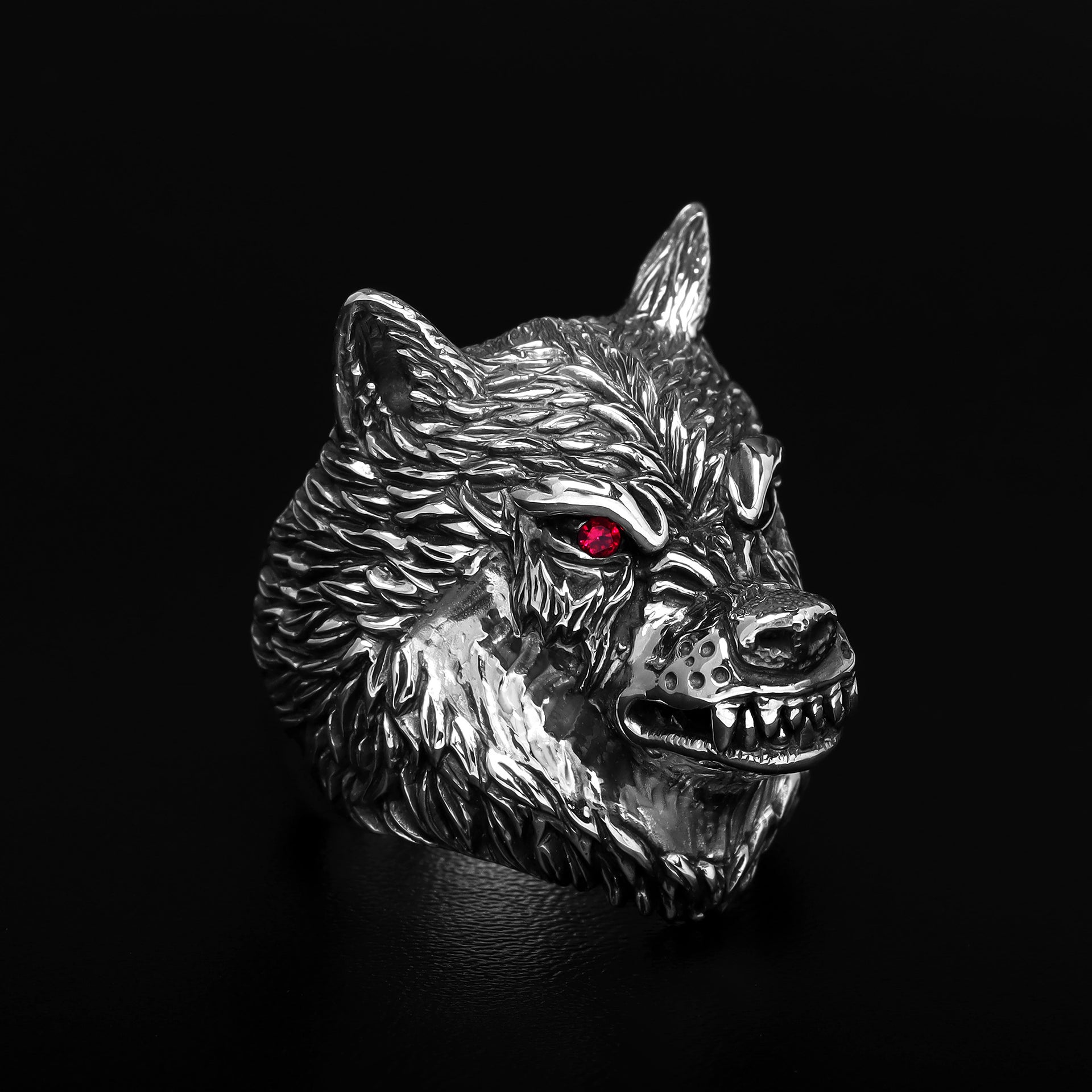 Alpha Wolf Ring - Deific