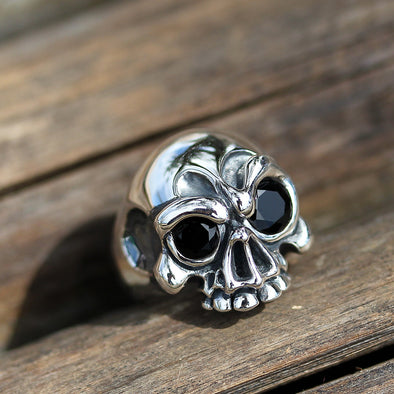 The Half Skull Gem Ring - Deific