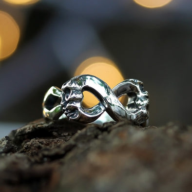 Infinity Romeo Ring - Deific
